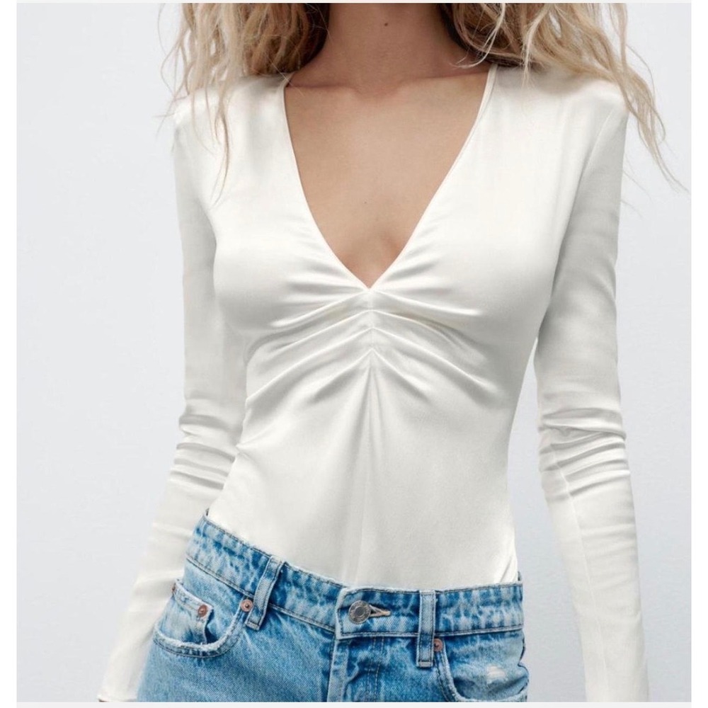 Zara Bodysuit White Excellent Satin Ruched V-Neck Padded Shoulder Long Sleeve